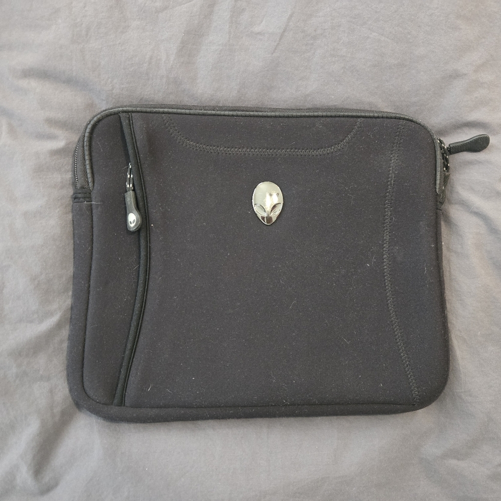Black Neoprene 13 Inch Tablet Or Laptop Sleeve